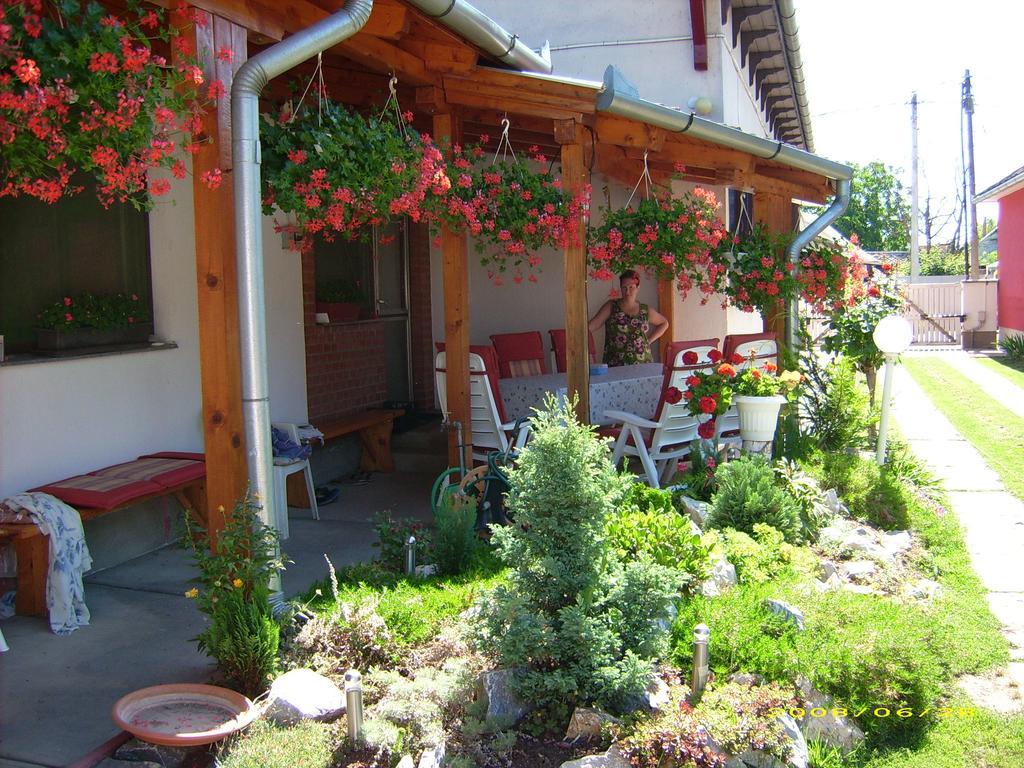 Anna Bathory Apartmanhaz Hajduszoboszlo Exterior photo